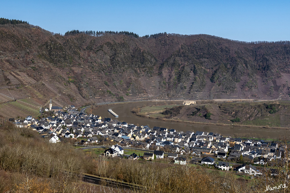 Moseltour - Bremm
Unser erster Blick auf das Städtchen Bremm
Schlüsselwörter: Rheinland-Pfalz; 2026