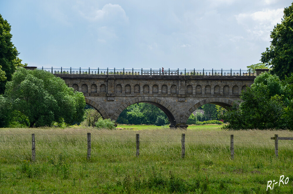 Dreibogenbrücke
