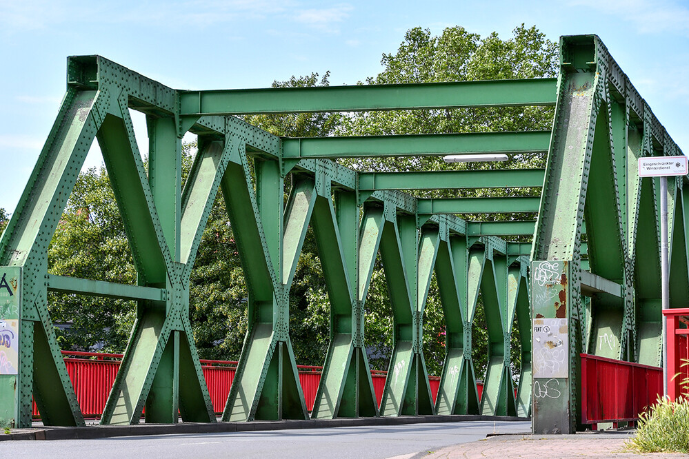 Brücken und Stege „Genietet“
Roland
Schlüsselwörter: 2022