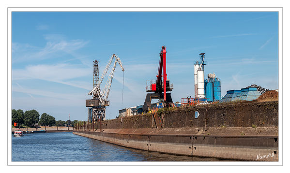 Duisburger Industriehafen
Schlüsselwörter: Duisburg, Industriehafen, Bootstour