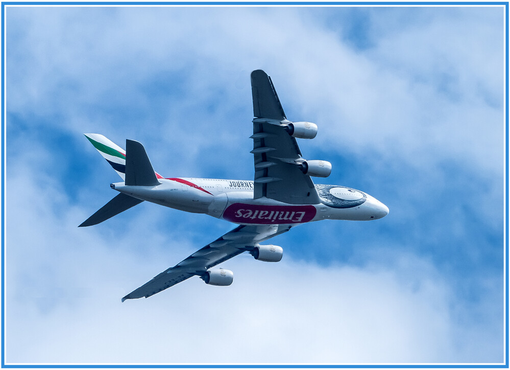 Teleaufnahmen „ A380 Emirates - Größtes ziviles Verkehrsflugzeug in der Geschichte der Luftfahrt“
Elise
Schlüsselwörter: 2023