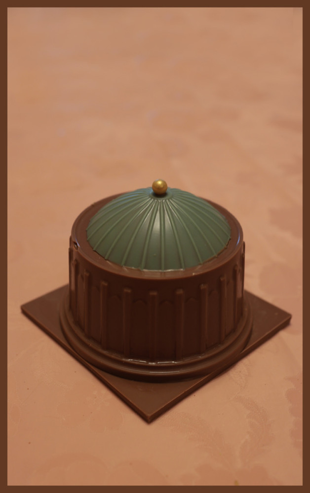 Minimalistisch "Tonhalle aus Schokolade
Elise
Schlüsselwörter: 2026