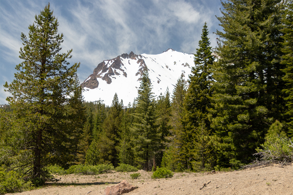 Lassen Volcanic NP
Blick auf den Lassen Peak
Schlüsselwörter: 2025