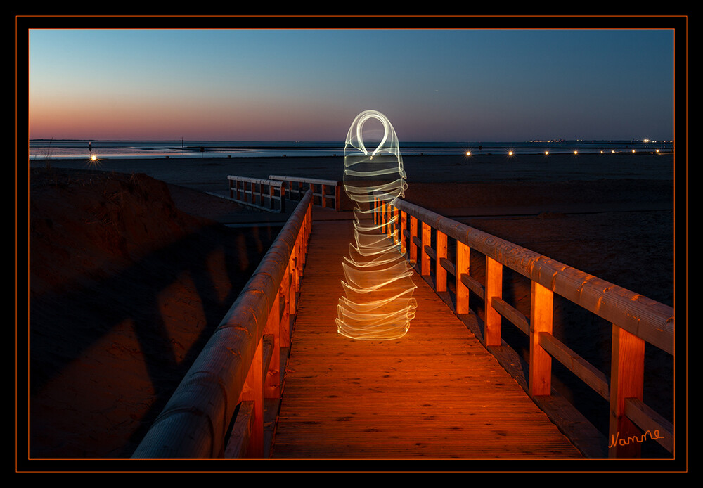 Der Geist
Schlüsselwörter: Lichtmalerei; Lightpainting; 2022; Nordsee