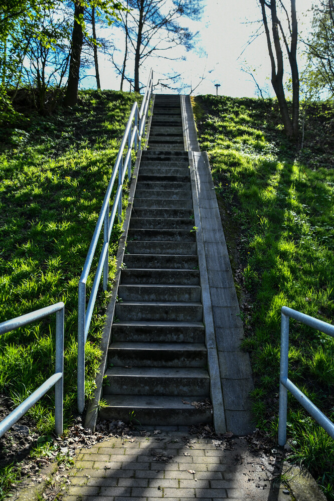 Hochformat "Treppe"
Roland
Schlüsselwörter: 2024