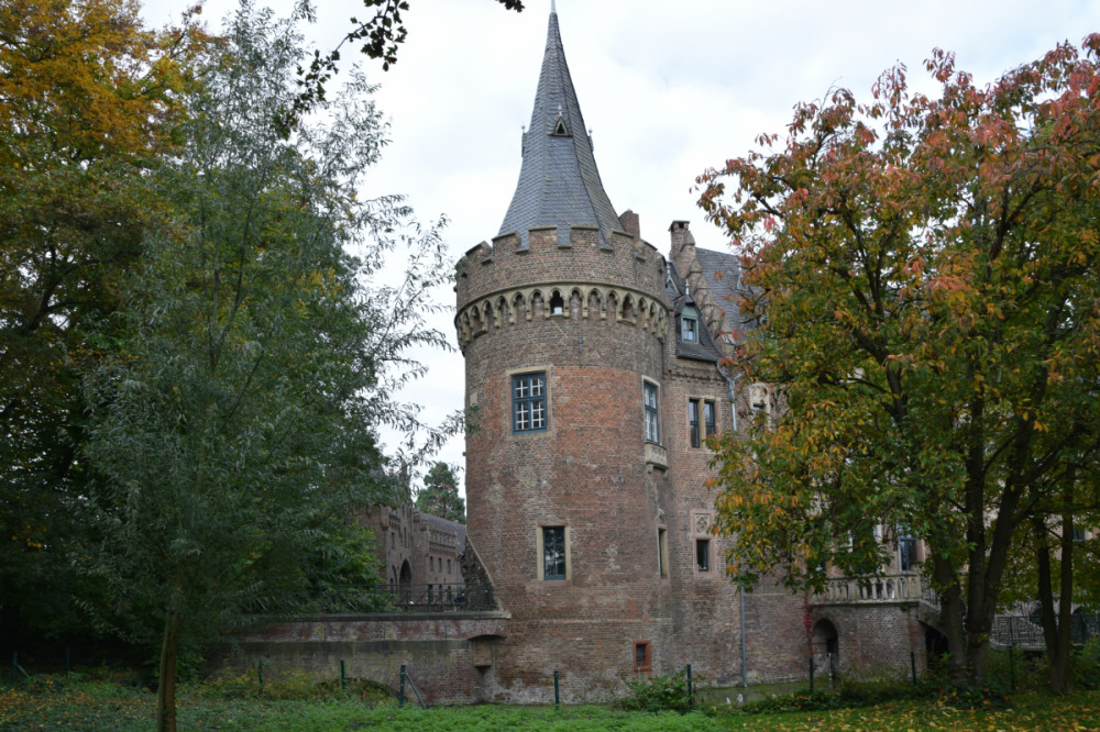 Schloss Paffendorf - Bergfried
Karl-Heinz
Schlüsselwörter: 2025