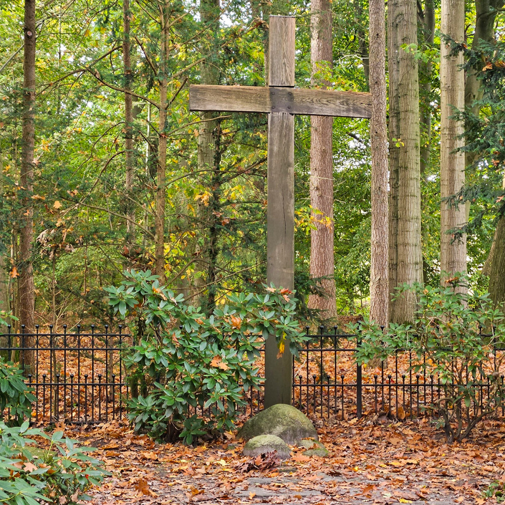 Kultur "Christliches Kreuz""
Chris
Schlüsselwörter: 2025
