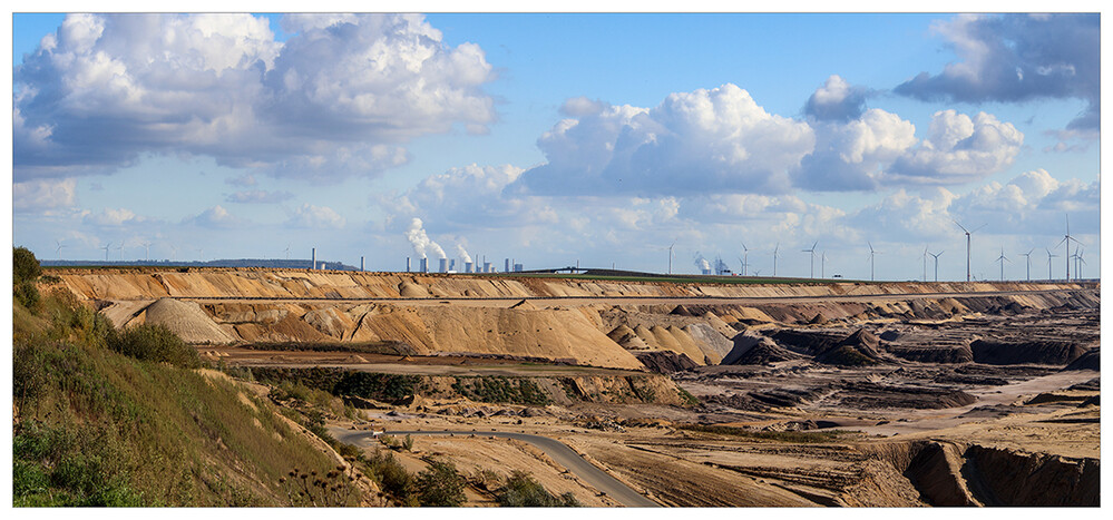 Landschaft "Tagebau Garzweiler"
Marianne
Schlüsselwörter: 2022