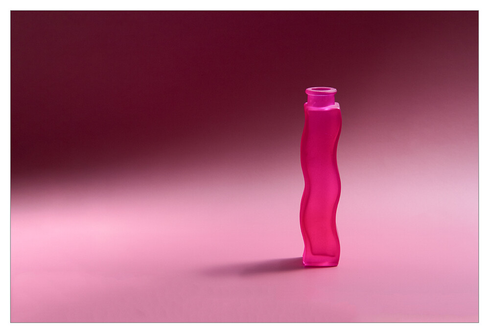 Minimalistisch "Vase"
Marianne
Schlüsselwörter: 2023