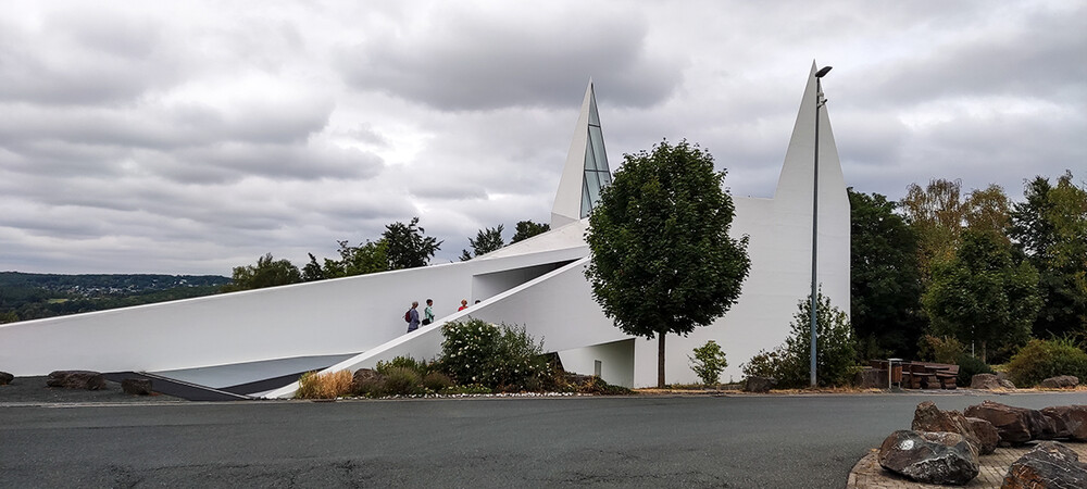 Autobahnkirche Siegerland
kennengelernt bei der Förderverein NRW Stiftung Tour.
Norbert
