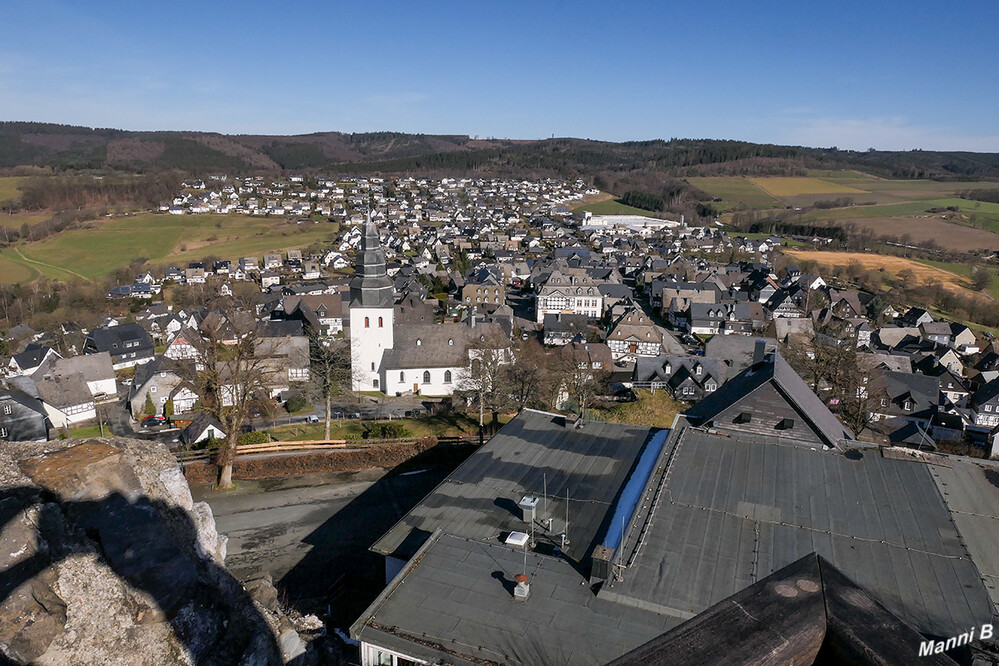 Blick nach unten
Schlüsselwörter: Sauerland