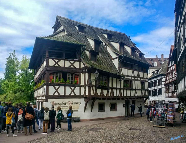 Straßburg
La Petite France ist ein historisches Viertel der Stadt Straßburg in Ostfrankreich. Es befindet sich am westlichen Ende der Grande Île, wo sich das historische Zentrum der Stadt befindet. laut Wikipedia
Schlüsselwörter: Straßburg