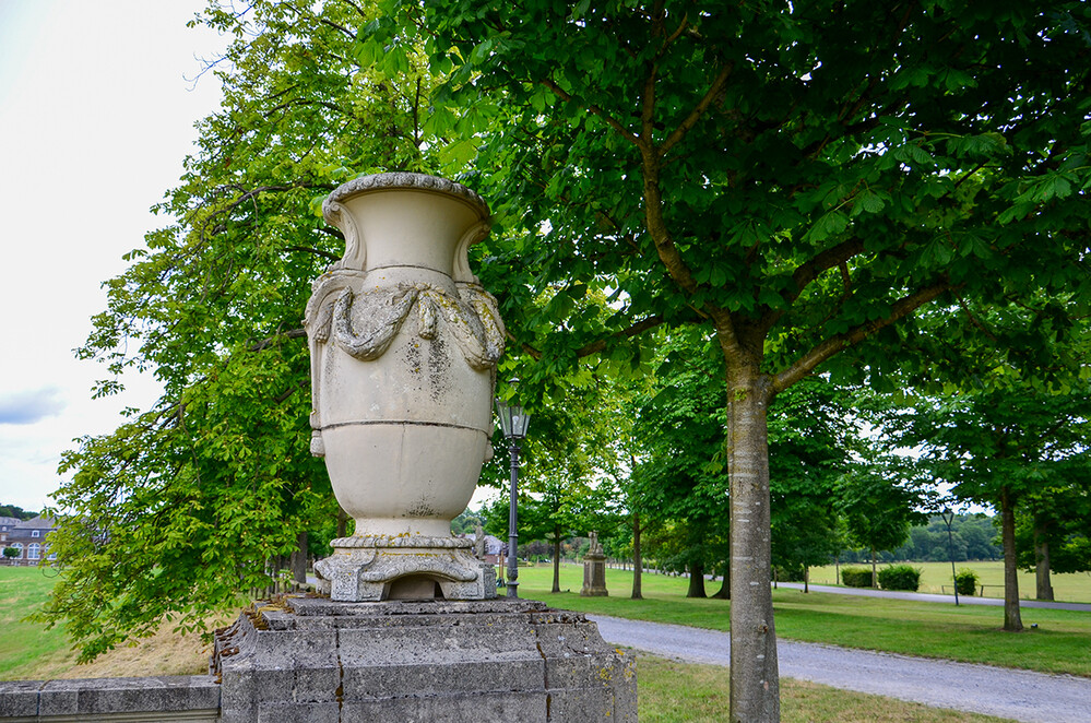 Kunst im öffentlichen Raum „Vase“
1725 von Johann Conrad Schlaun aufgestellt.
Perla

 
Schlüsselwörter: 2022