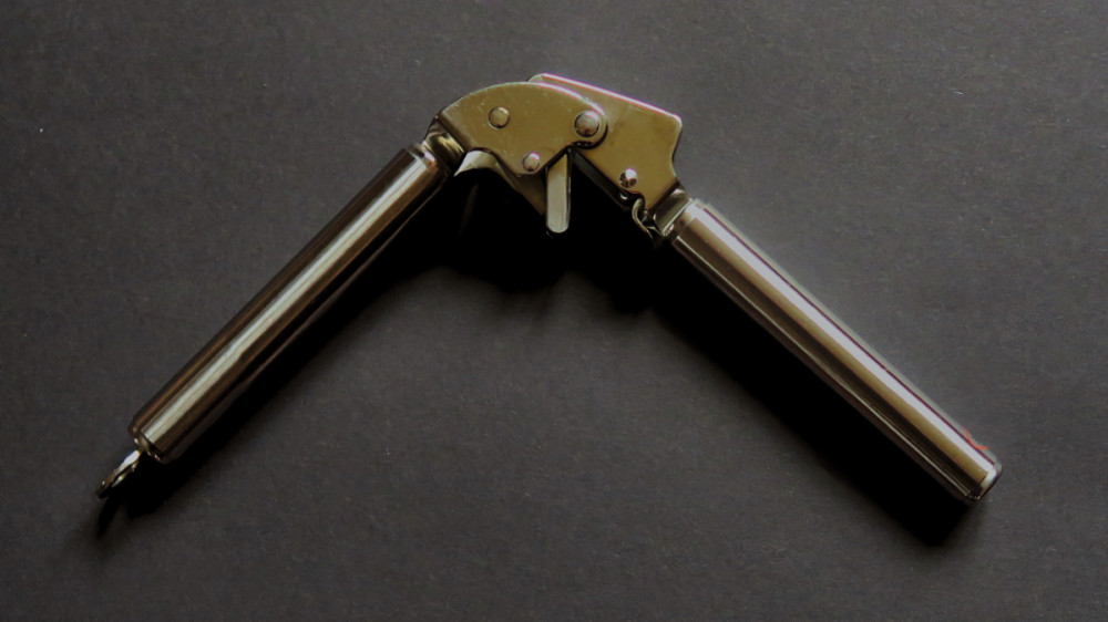 Haushaltsgegenstände "Knoblauchpresse"
Verena
Schlüsselwörter: 2026