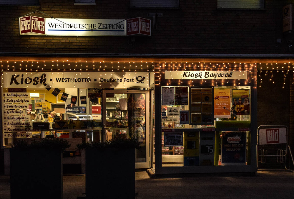 Licht in der Dunkelheit „Kiosk“
Verena
Schlüsselwörter: 2022