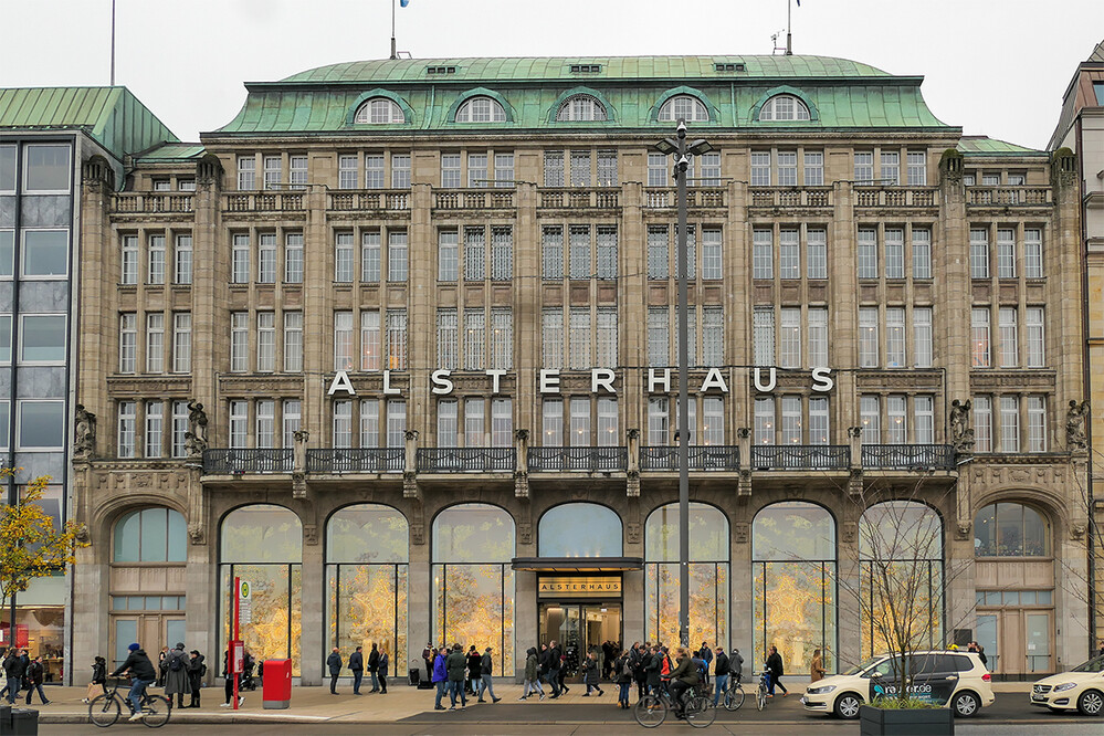 Weitwinkel "Alsterhaus"
Manni
Schlüsselwörter: 2021