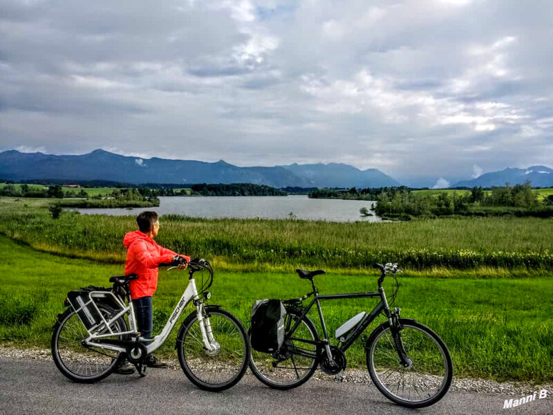 Spatzenhausen
liegt in der Region Oberland zwischen Staffelsee und Riegsee. 
Schlüsselwörter: Bayern