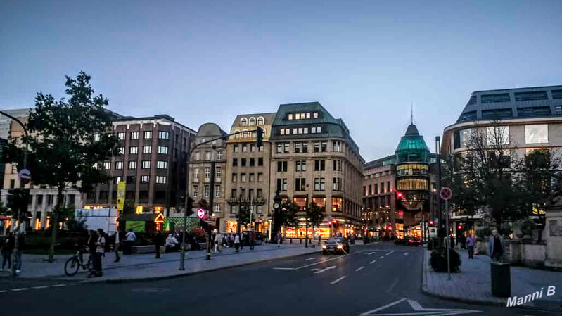 Düsseldorf
Schlüsselwörter: Kö; Altstadt