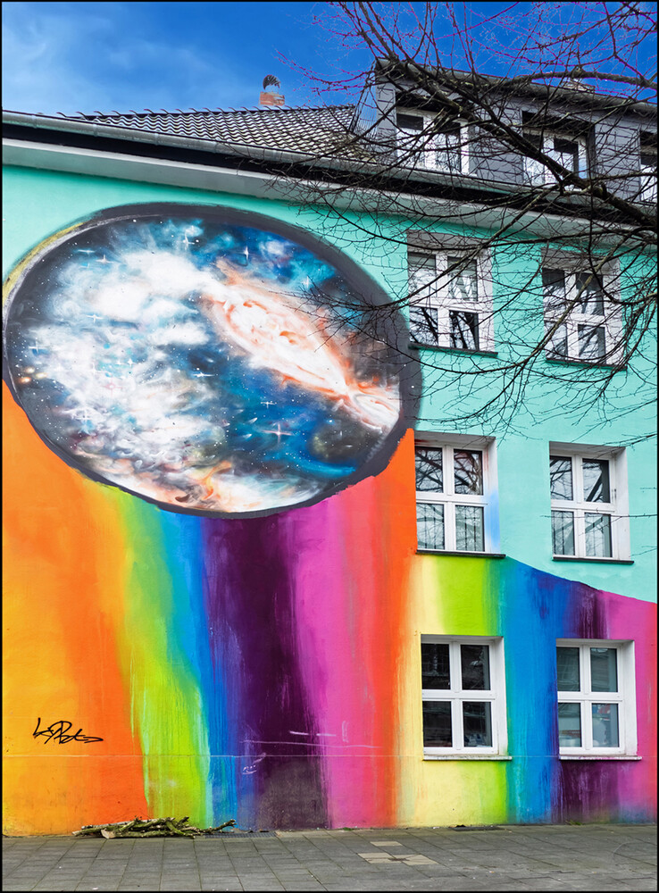 Kiefernstraße "Regenbogen-Art"
Elise
Schlüsselwörter: Düsseldorf; 2024