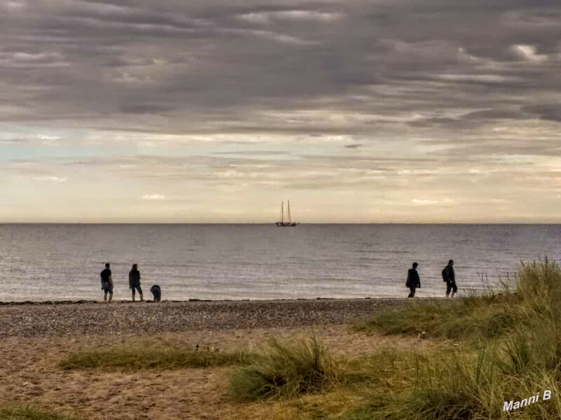 Fehmarnimpressionen
Die Regenfront baut sich auf.
Schlüsselwörter: 2020; Ostsee; Fehmarn