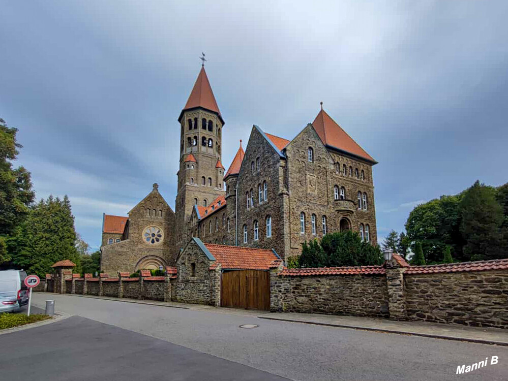 Luxemburgtour
Abbeye St. Maurice
Schlüsselwörter: Luxemburg