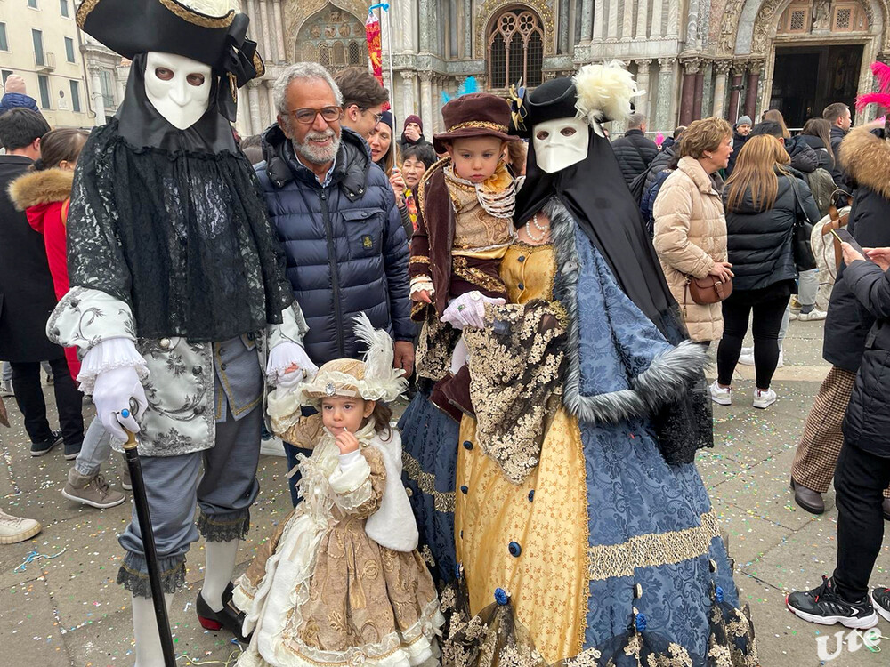 Karneval in Venedig
Schlüsselwörter: Italien