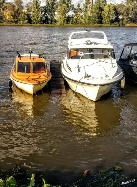 Impressionen aus Pärnu
Nach dem Regen sind auch die Stege unter Wasser
Schlüsselwörter: Estland