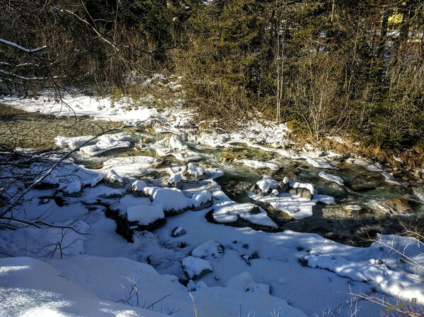 Leutascher Ache
Wanderung von Weidach nach Klamm
Schlüsselwörter: Tirol