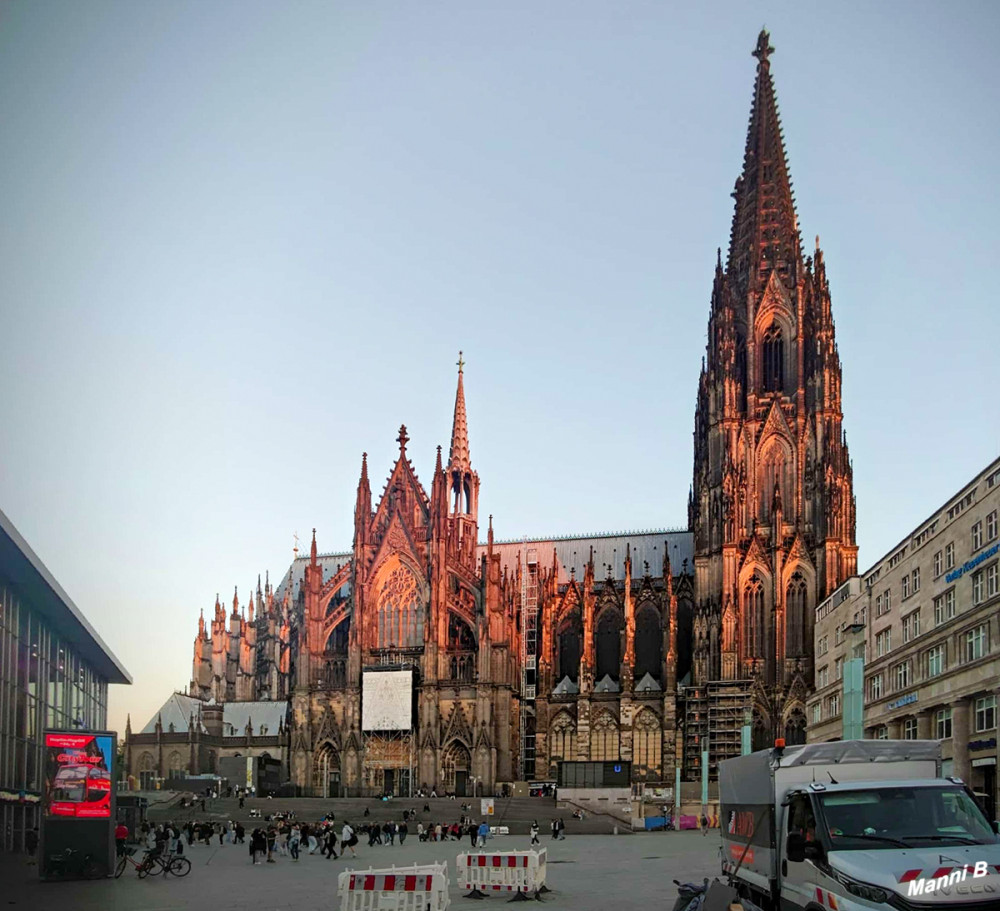 Kölner Impressionen
Kölner Dom
Schlüsselwörter: 2026