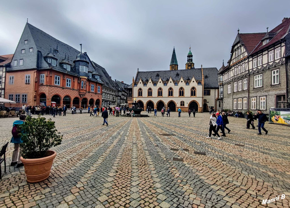 Goslar 
Marktplatz
Schlüsselwörter: 2025