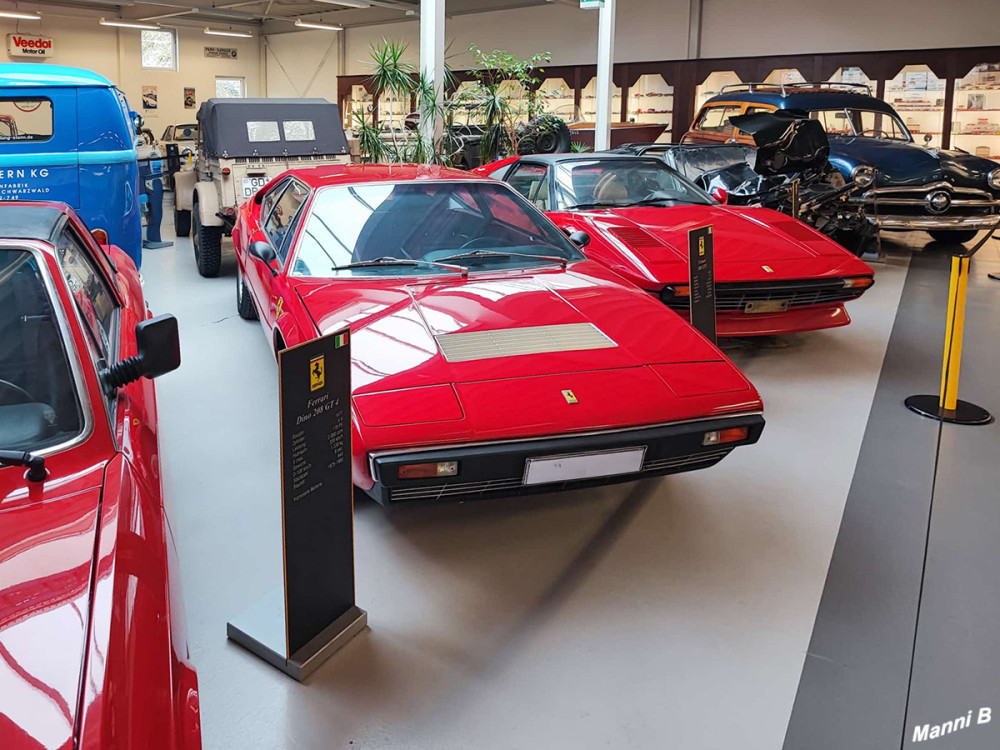 Autosammlung Steim
Die exklusiven Exponate unterschiedlicher Marken veranschaulichen auf beeindruckende Weise die Entwicklung der Automobil-Herstellung bis in die heutige Zeit hinein. lt. autosammlung-steim
Schlüsselwörter: 2026