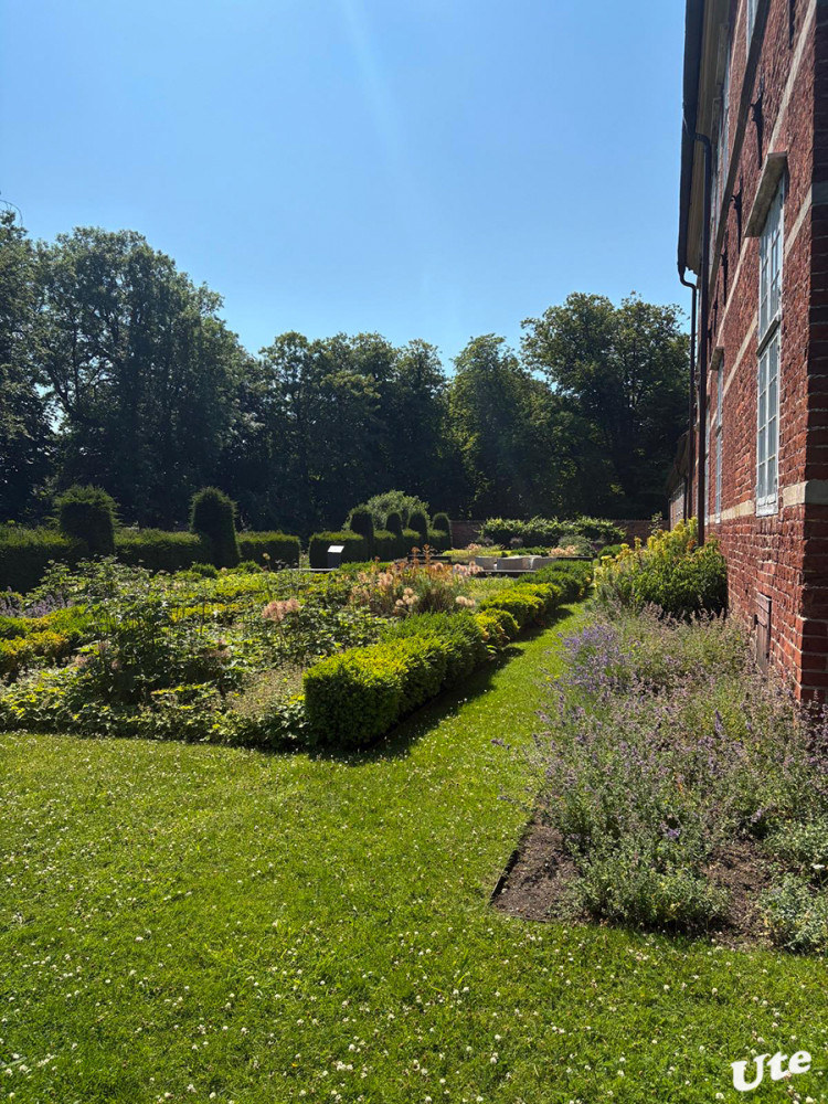 Impressionen Schloss vor Husum
Schlüsselwörter: 2026