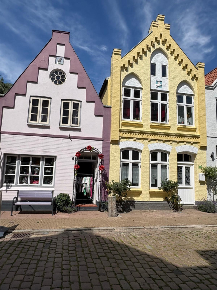Häuser in Friedrichstadt
Schlüsselwörter: 2026