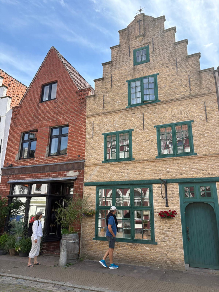 Häuser in Friedrichstadt
Schlüsselwörter: 2026
