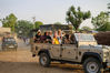 Dateiname=06_X_Bhenswara_Gelaendewagen_Leopadensafari_06.jpg
Dateigröße=558KB
Abmessungen: 850x567
hinzugefügt am: 23. Juni 2016 06_X_Bhenswara_Gelaendewagen_Leopadensafari_06.jpg