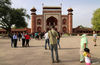 Dateiname=14_Taj_Mahal_Eingangstor_mit_Jo_k_01.jpg
Dateigröße=819KB
Abmessungen: 1024x668
hinzugefügt am: 02. Mai 2016 14_Taj_Mahal_Eingangstor_mit_Jo_k_01.jpg
