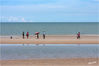 Badeurlaub_Am_Strand_Menschen_03.jpg