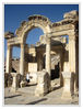 Ephesos_Hadrian_Tempel_02.jpg