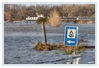 Hochwasser_mit_Schild_02.jpg