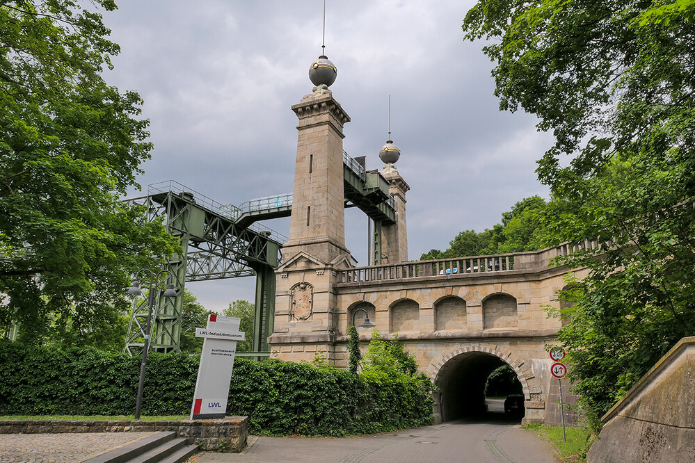 Fotoausflug am 24.06 2021 "Blick aufs alte Schiffshebewerk"
Manni
Schlüsselwörter: 2021