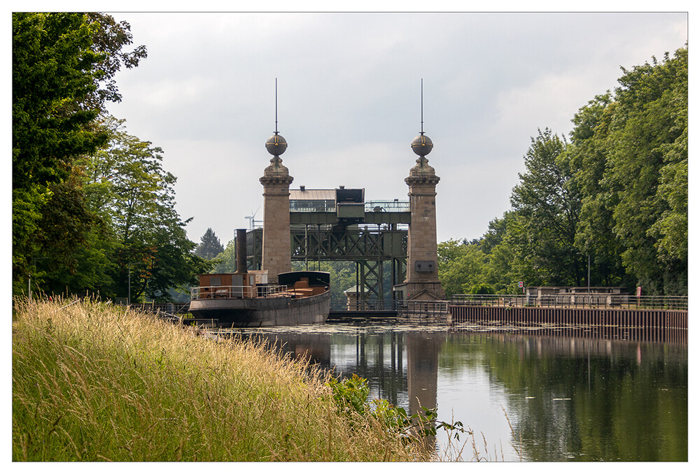 Fotoausflug am 24.06 2021 "Schiffshebewerk Henrichenburg von oben"
Marianne
Schlüsselwörter: 2021