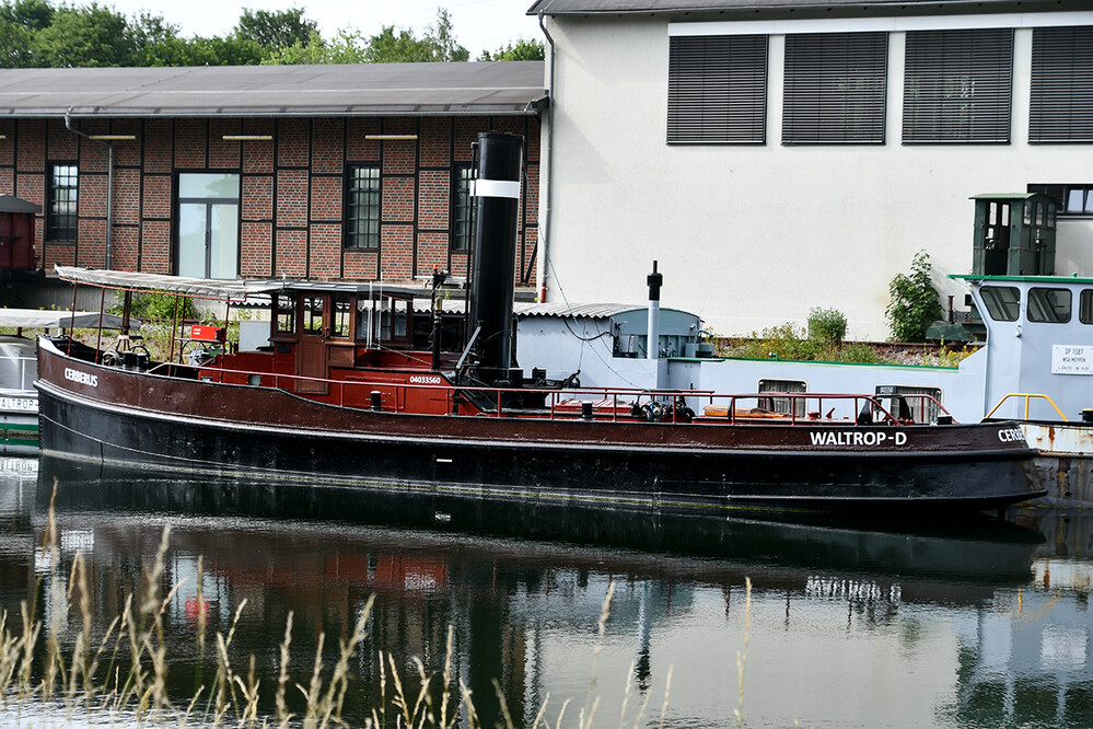 Fotoausflug am 24.06 2021 "Dampfschlepper Dortmund Ems Kanal"
Roland
Schlüsselwörter: 2021