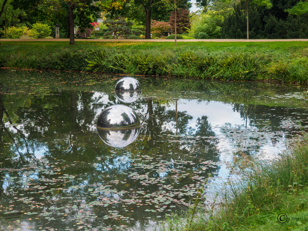 Lichtfestival Schloss Dyck Spiegelung im Spiegel
Gerd
Schlüsselwörter: 2021