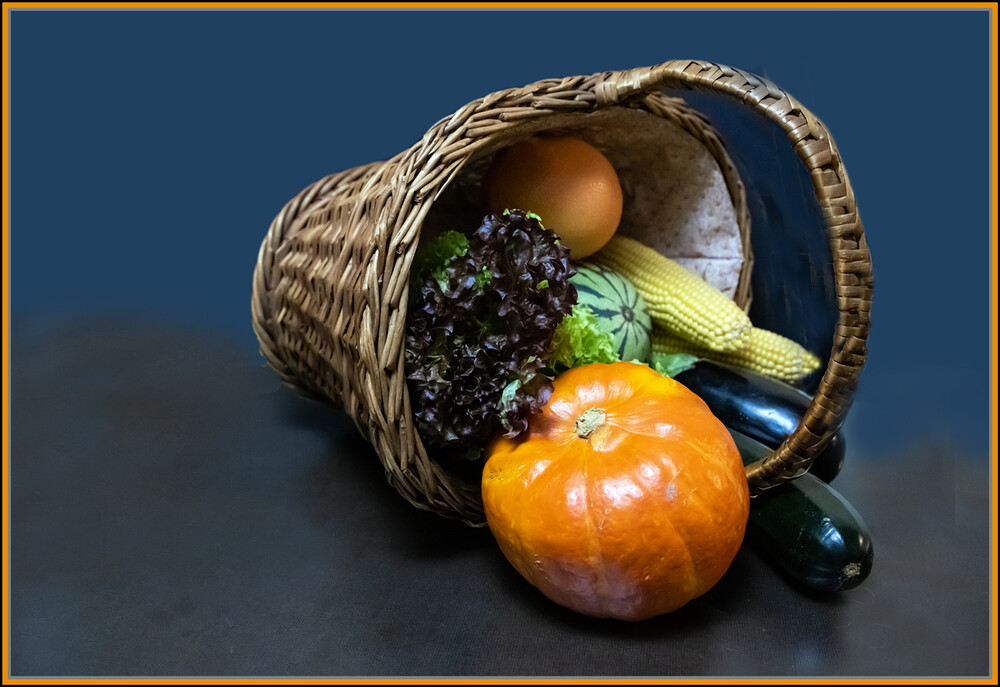 Herbstliches Stillleben "Korb mit Gemüse"
Elise
Schlüsselwörter: 2023