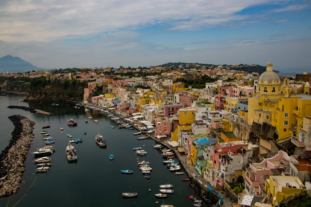 19 - Procida
2023
