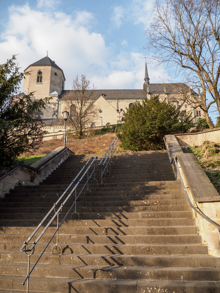 Architektur und Details "Stairways To Heaven"
Gerd
Schlüsselwörter: 2022