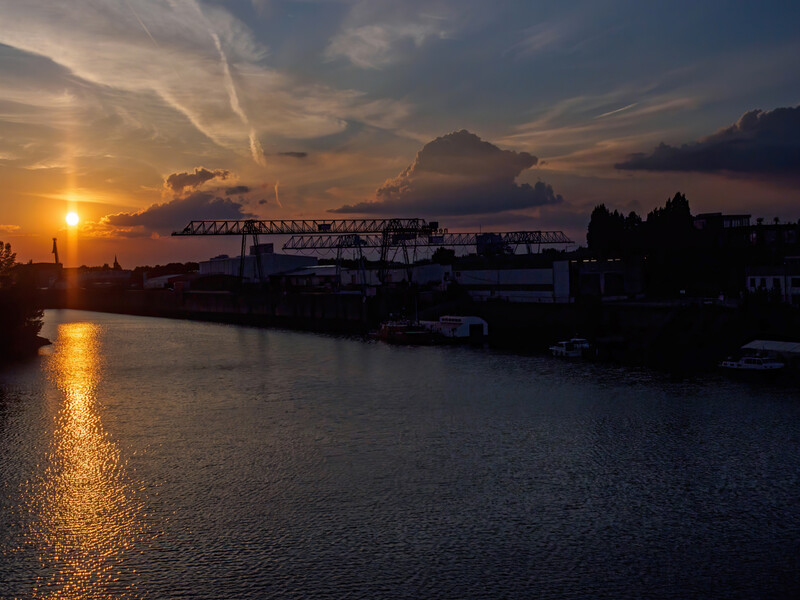 Düsseldorf blaue Stunde am Hafen
Gerd
