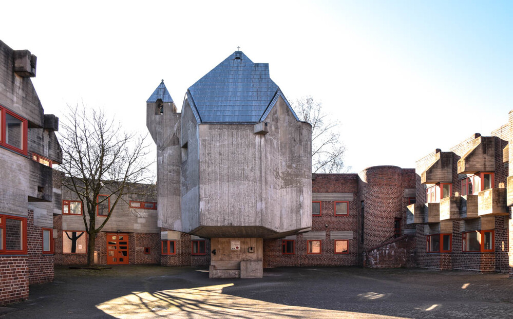 Architektur und Details "Hildegardisheim mit Kapelle"
Verena
Schlüsselwörter: 2022