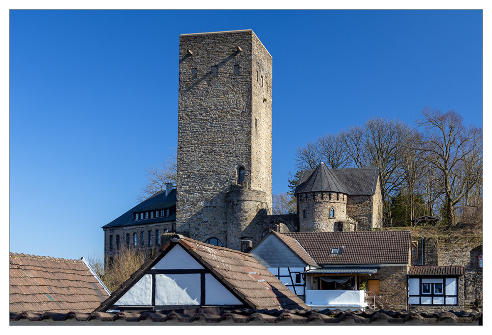 Schlösser, Burgen und Festungen  "Burg Blankenstein von unten" 
Marianne
Schlüsselwörter: 2025