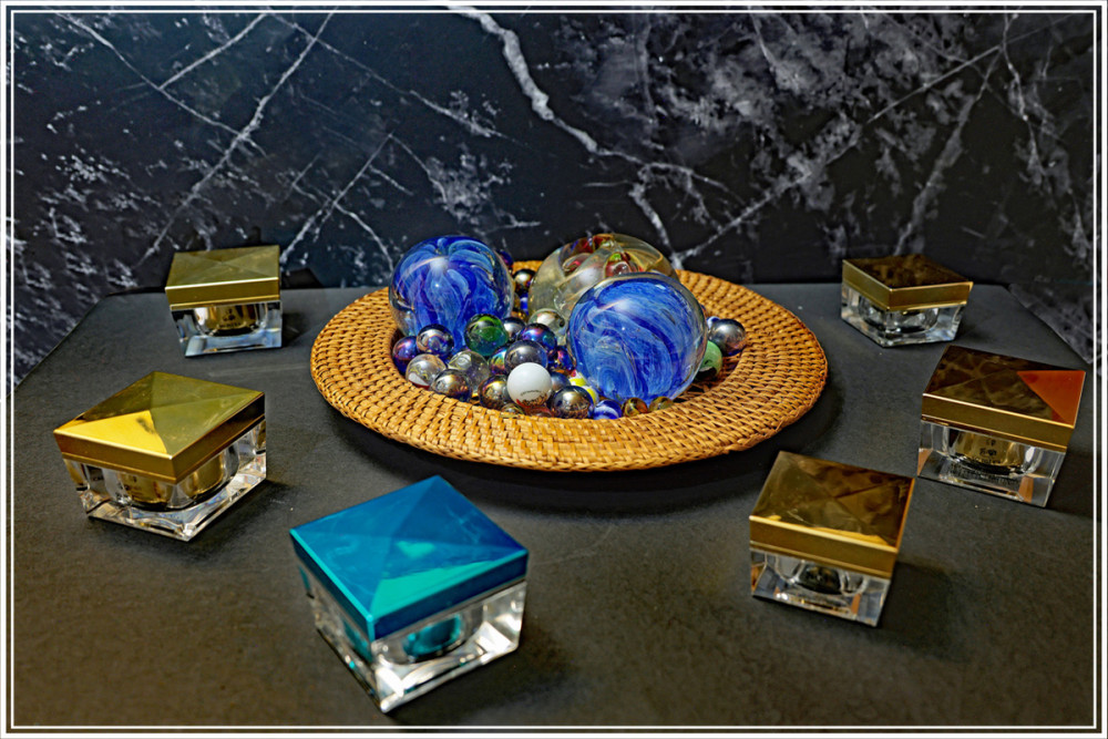 Gegensätze  „Würfel - Kugel“
Elise
Schlüsselwörter: 2025